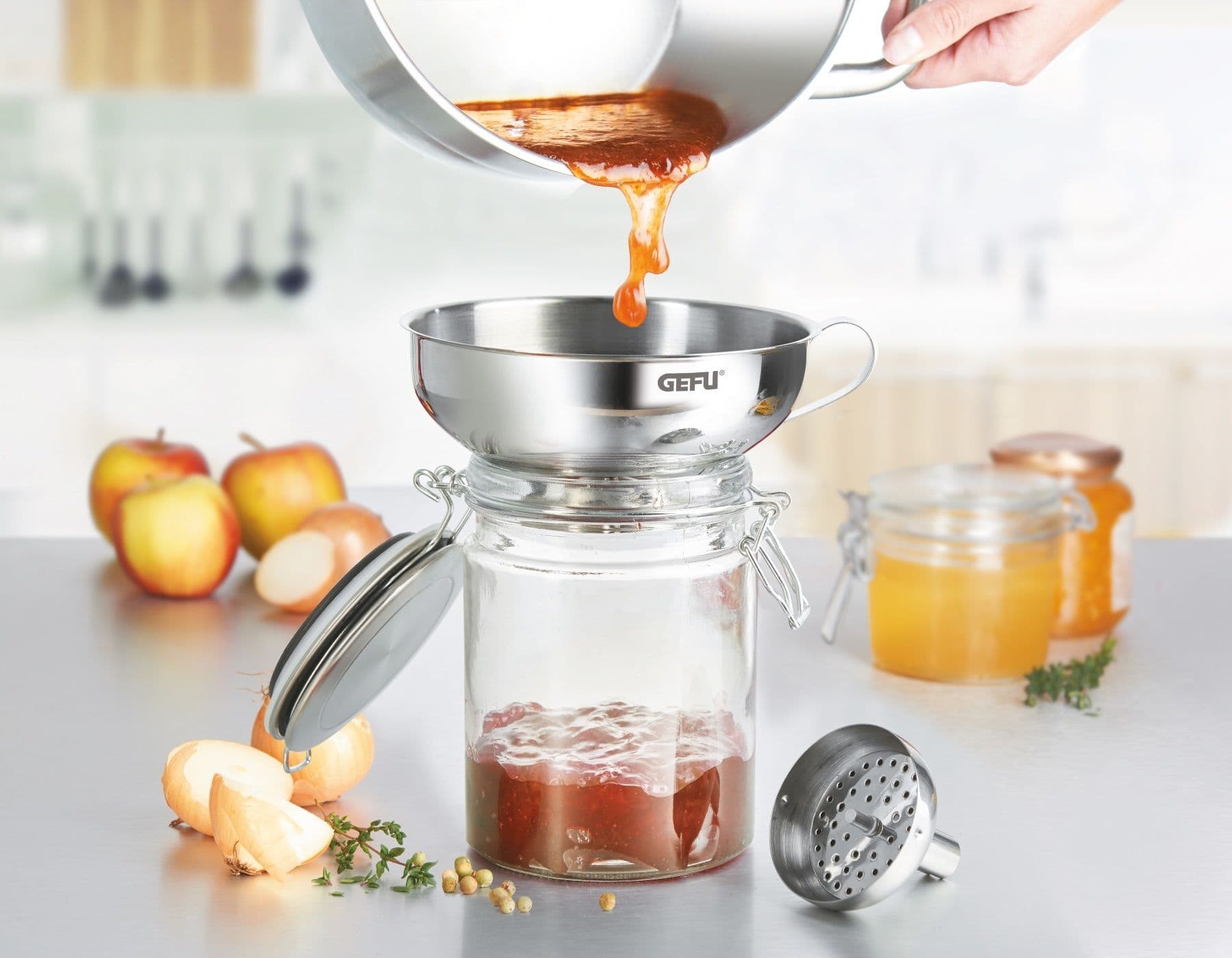 GEFU Стоманена фуния с филтър “VERSARE“ – Ø 14,2 см