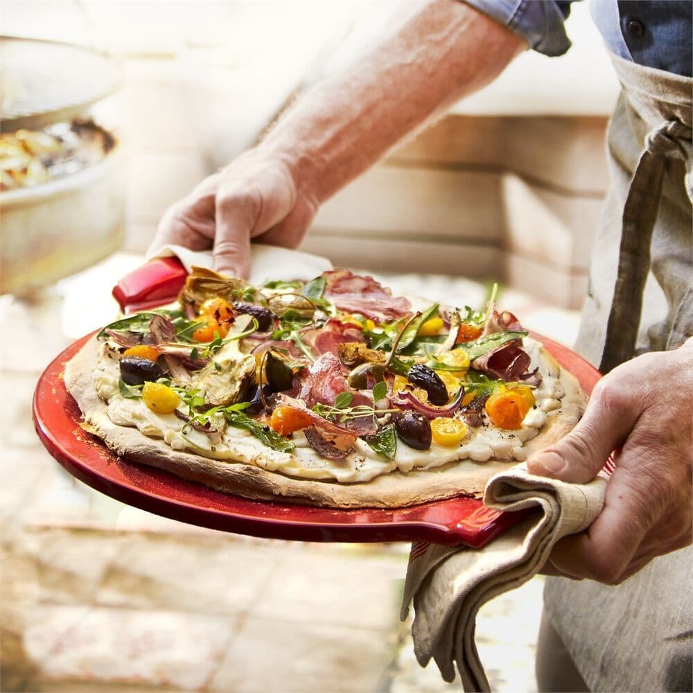 EMILE HENRY Керамична плоча за пица „SMOOTH PIZZA STONE“ – Ø 36,5 см – цвят червен
