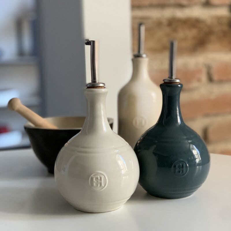 EMILE HENRY Бутилка за оцет с дозатор VINEGAR CRUET – цвят бял