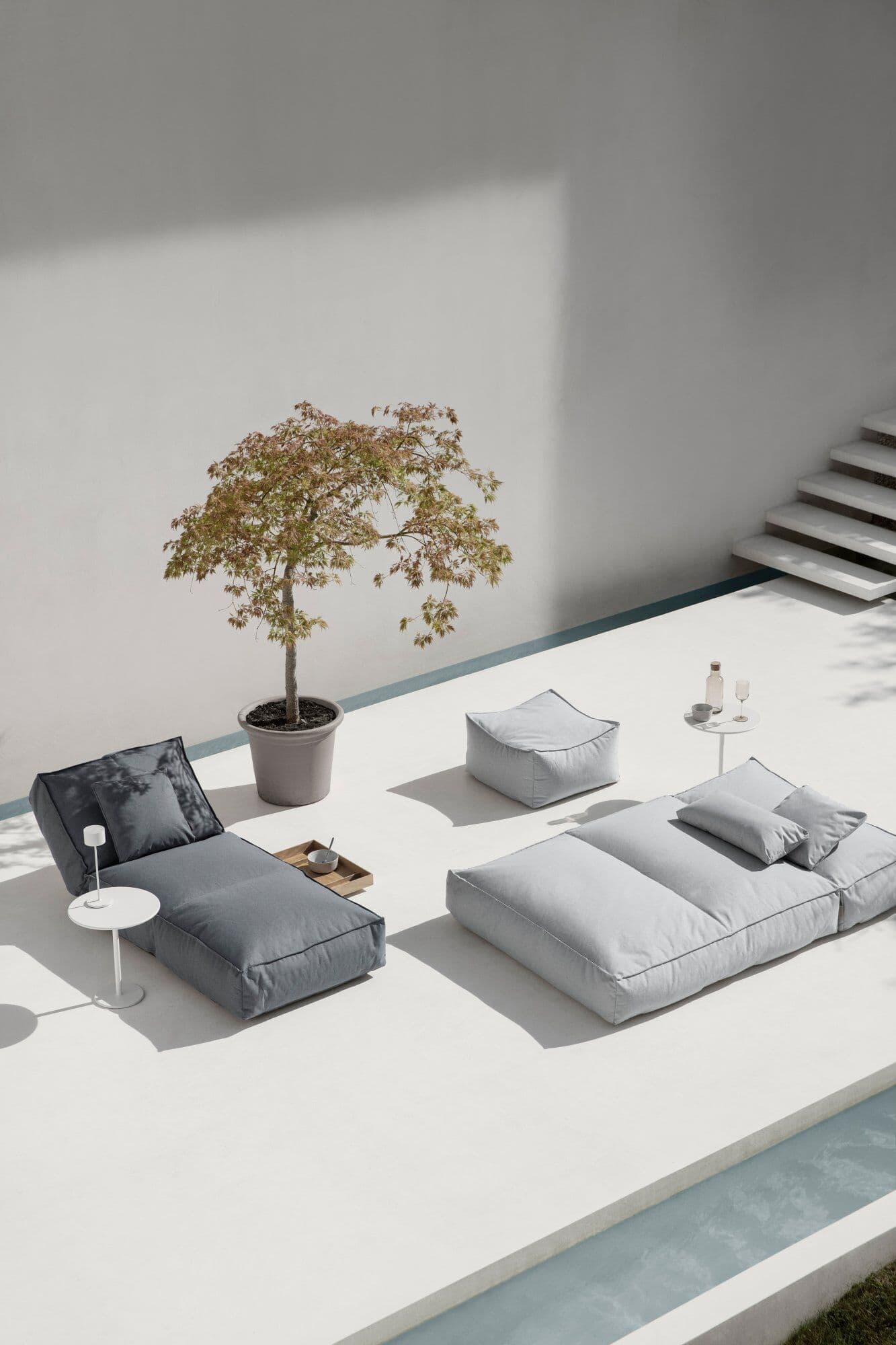 BLOMUS Възглавница за градински мебели STAY, 45 х 45 см – цвят Cloud