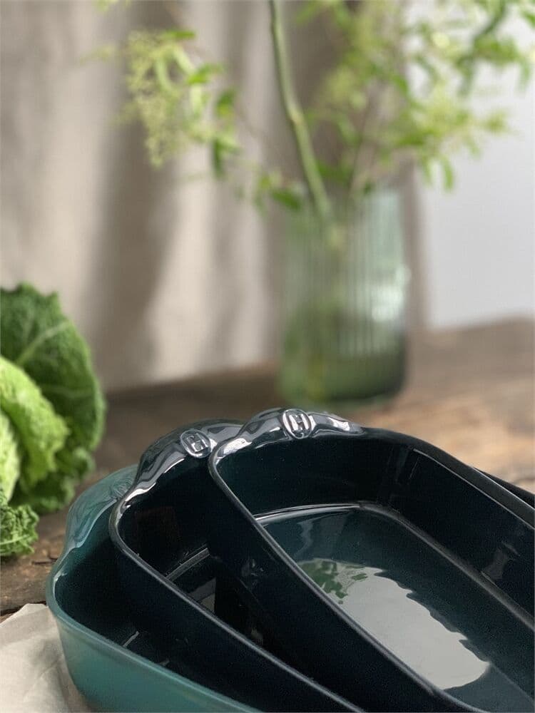 EMILE HENRY Керамична тава „INDIVIDUAL OVEN DISH“- 22х15см – цвят тъмнозелен