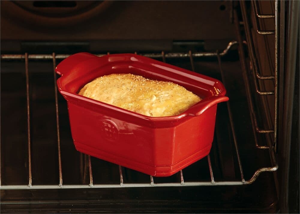 EMILE HENRY Керамична форма за терин с преса TERRINE WITH PRESS  – 19 х 12 см – цвят червен