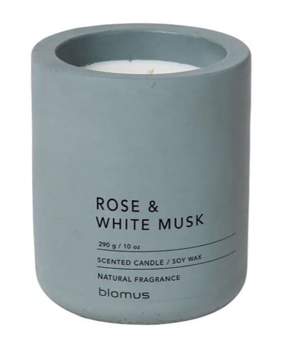 BLOMUS Ароматна свещ FRAGA размер L - цвят FlintStone - аромат Rose &amp; White Musk