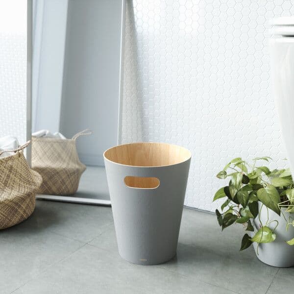 UMBRA Кошче за боклук “Woodrow“ 7,5 л. – цвят сив