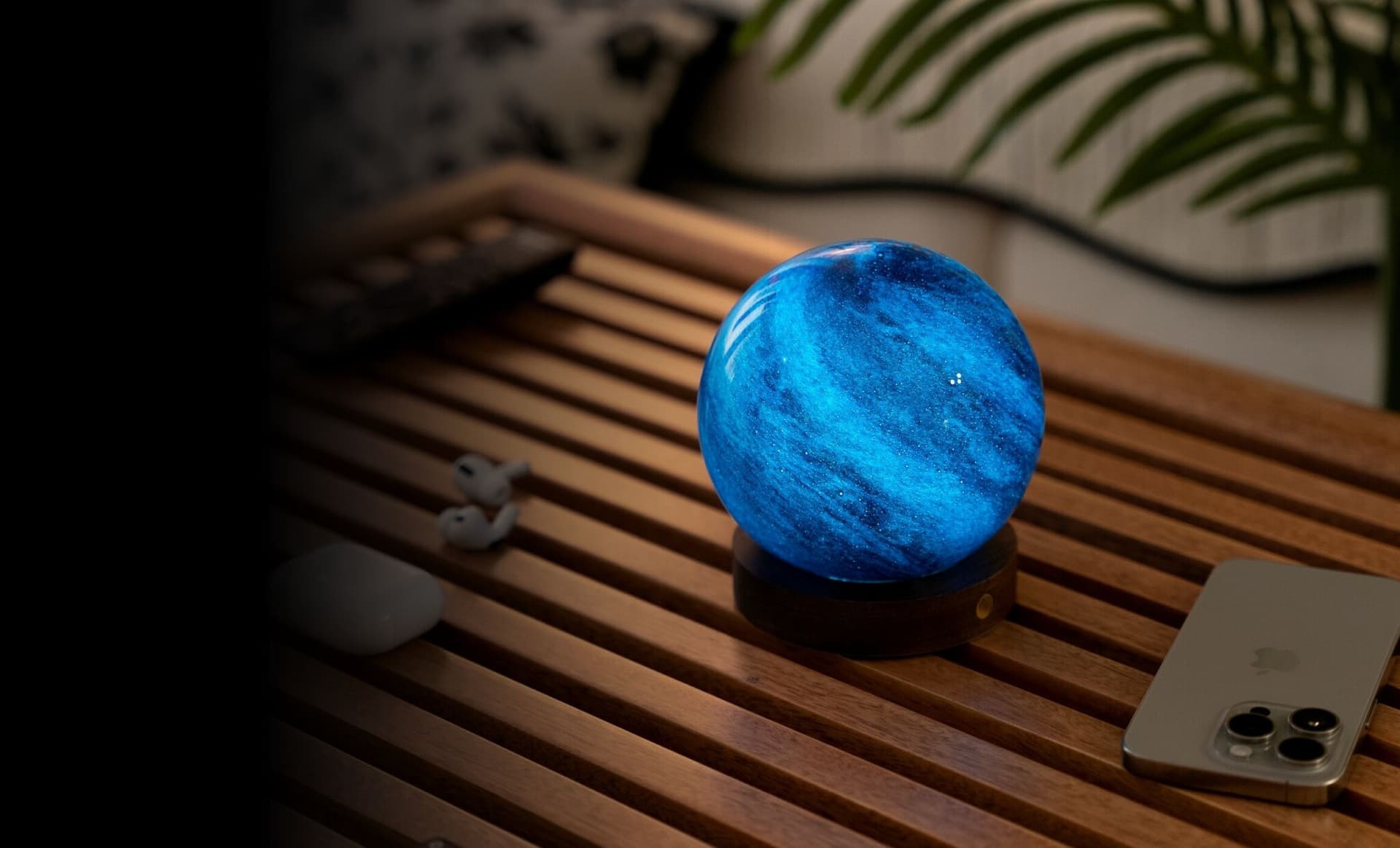 GINGKO Смарт лампа “AstraGlass“ галактически бриз – размер M