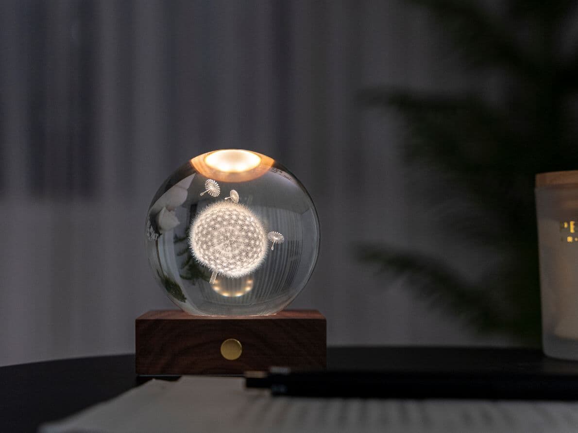 GINGKO 3D Смарт лампа “Amber Crystal“ – Глухарче