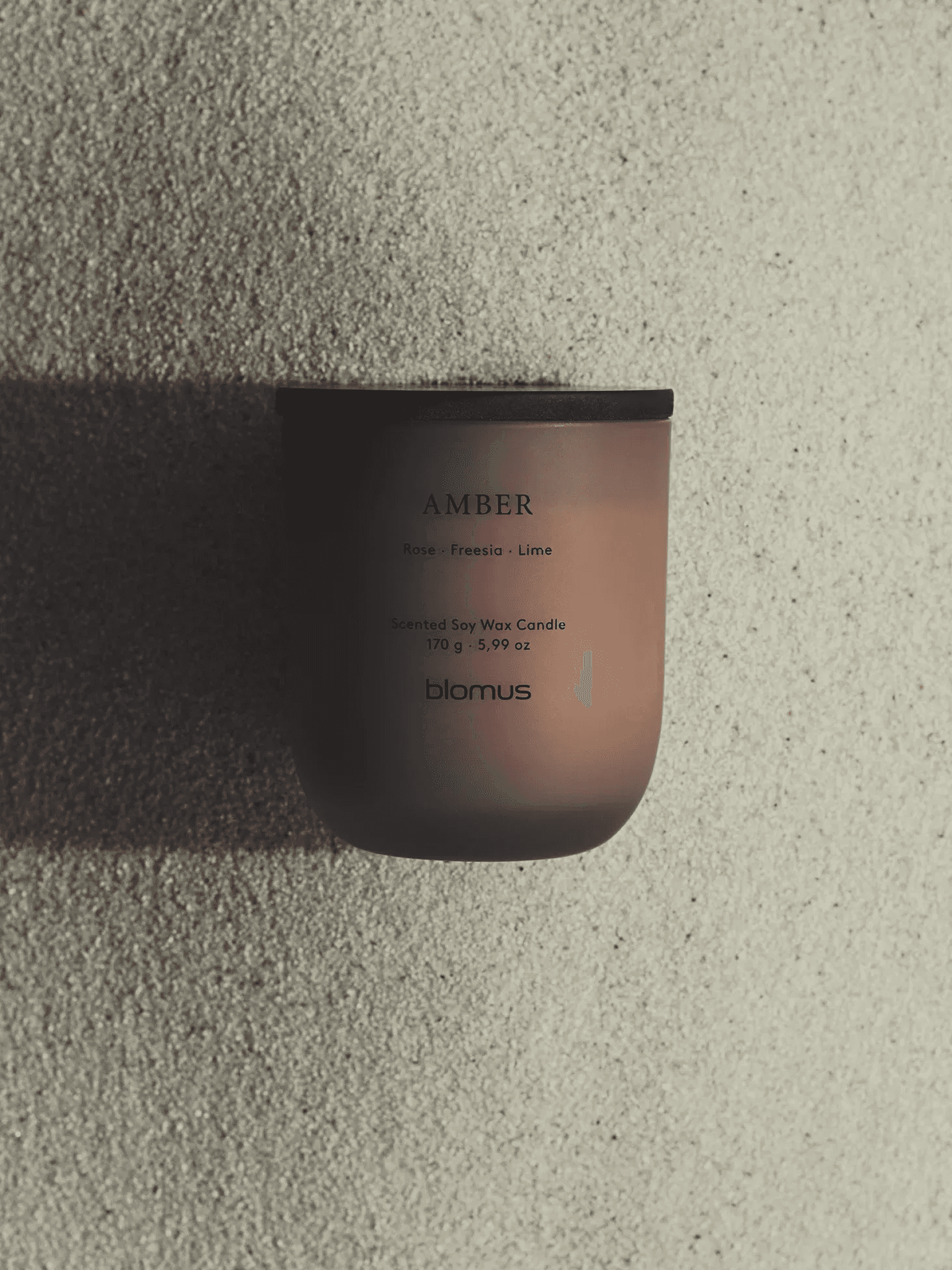 BLOMUS Ароматна свещ TUOKSU, размер S - аромат Amber - снимка 3
