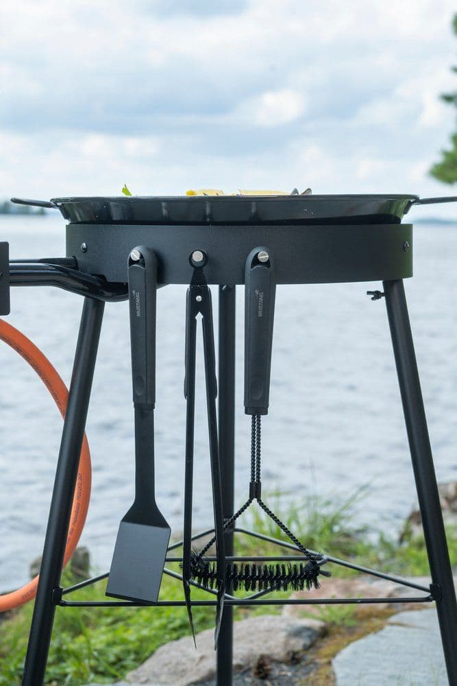 MUSTANG Четка за почистване на BBQ “Black Line“ - 39 см. - снимка 3