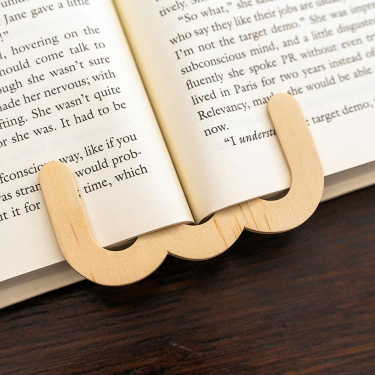 Дървен държач за страница на книга - снимка 2