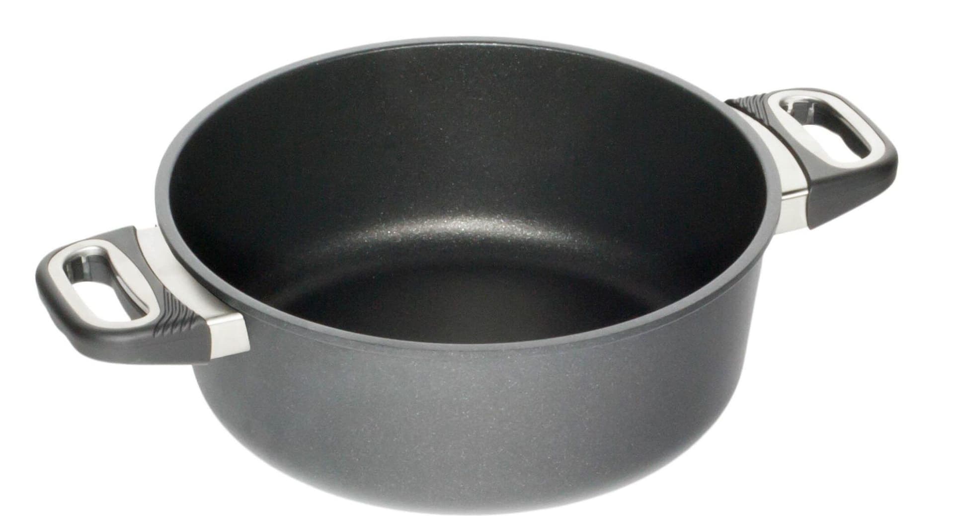 AMT  Тенджера средна 10 см. - Ø 26