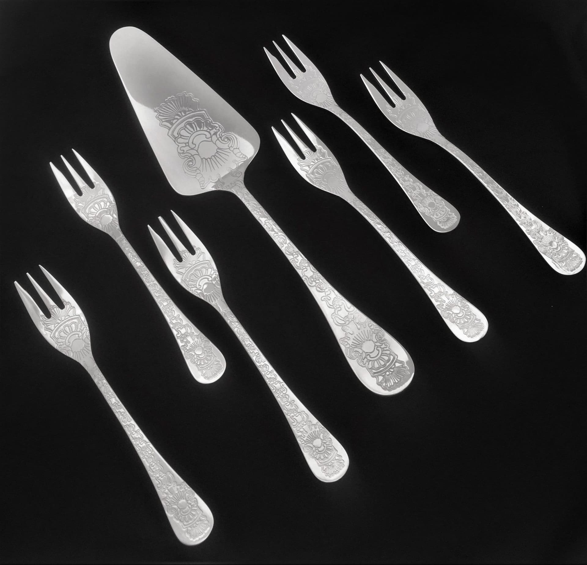 HERDMAR  Прибори за торта “SANTAMARTA“ - 7 части - позлатени