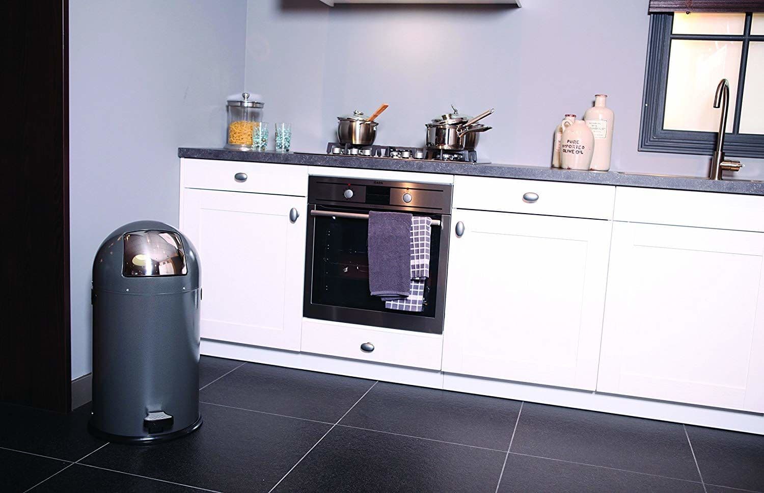 EKO Кош за отпадъци с педал “KICK CAN“ – 33 литра – черен