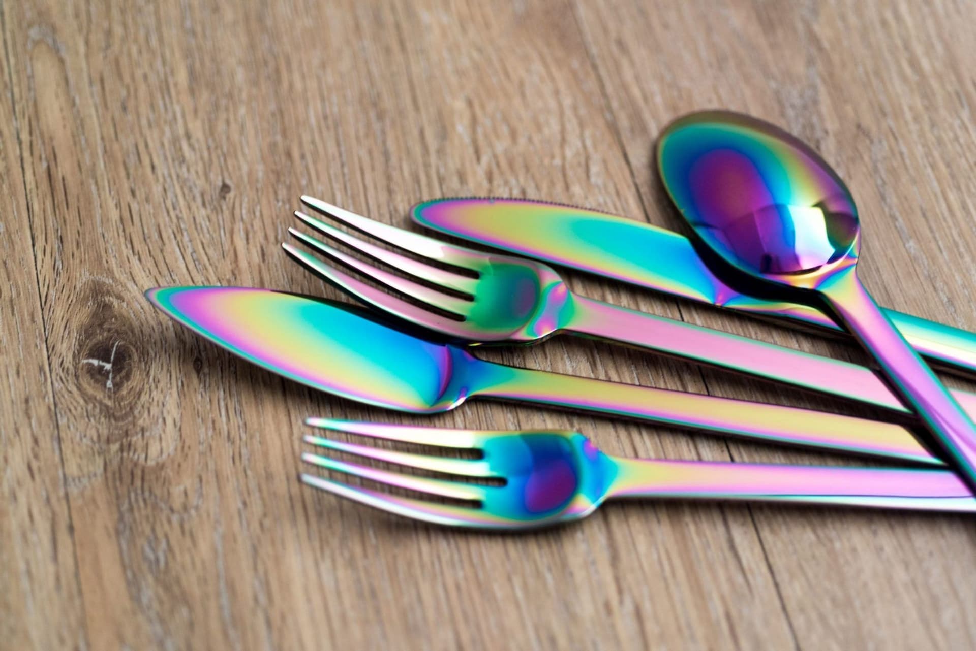 HERDMAR Комплект прибори за хранене “SPIGA“- 36 части – Rainbow / дъга / – PVD покритие