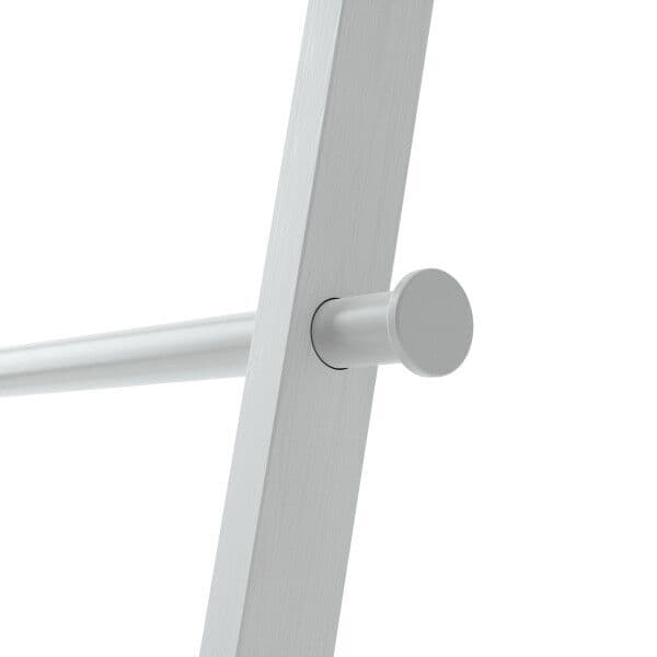 UMBRA Закачалка за кърпи тип стълба “LEANA“ – цвят бял