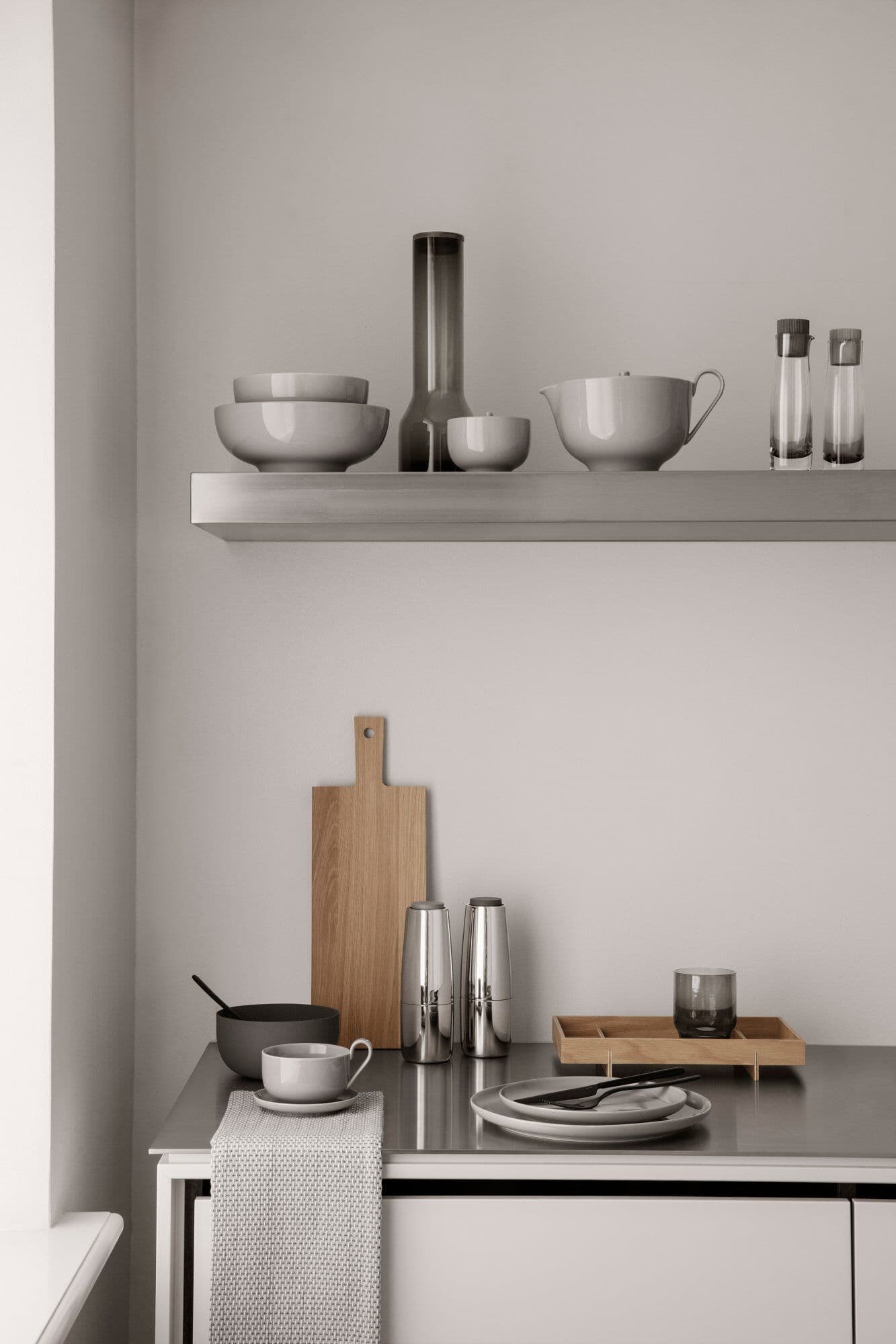 BLOMUS Дървена табла / поднос ABENTO,18×30 см – цвят натурално дърво