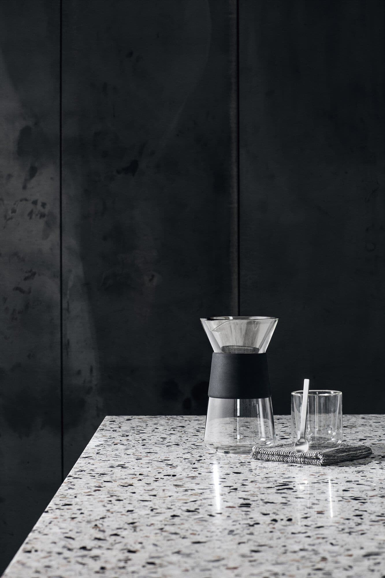 BLOMUS Стъклена кана за кафе с филтър GRANEO – 400 мл.