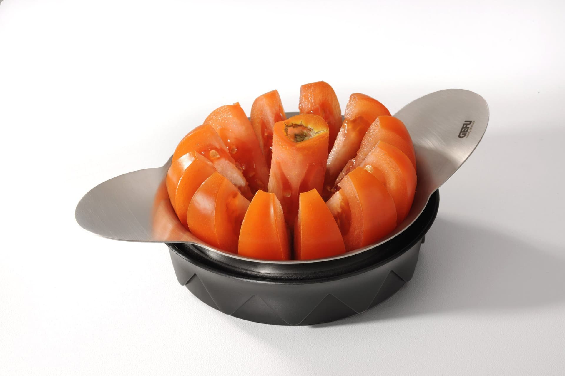 GEFU Резачка за домати и ябълки РОМО