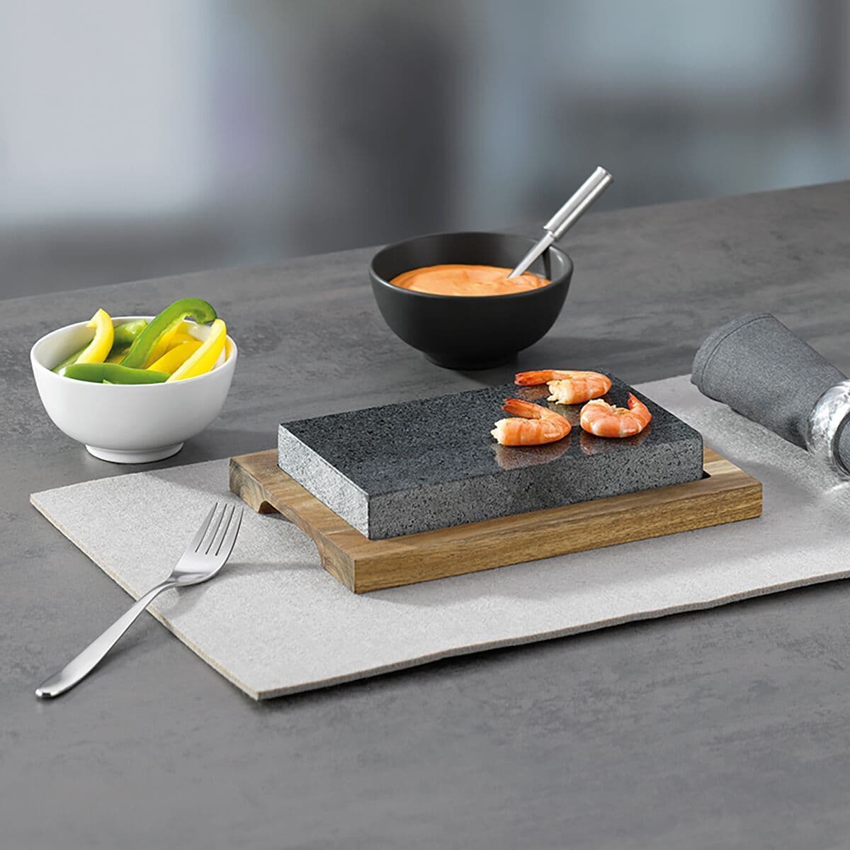KELA Комплект гранитен камък за печене и сервиране с дървена подложка “Country“