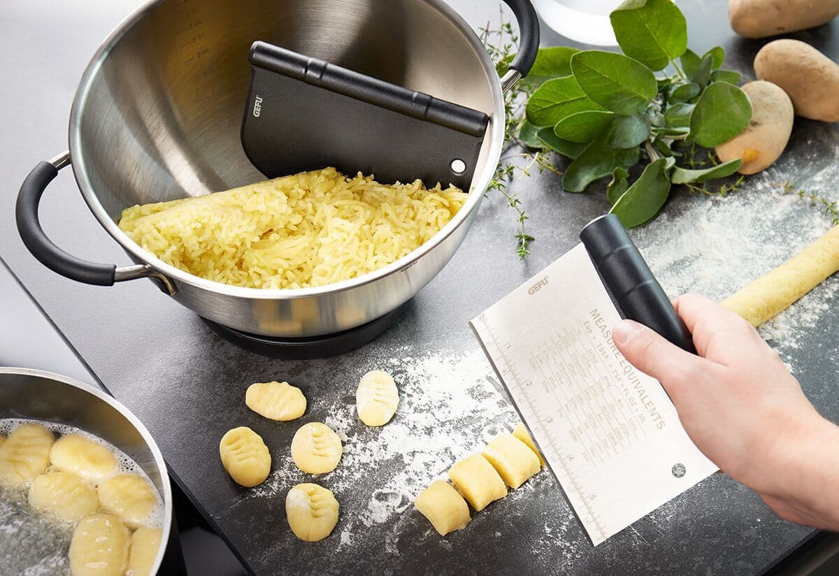 GEFU Комплект 2 в 1 (нож и шпатула) за тесто DUTTO – 2 части