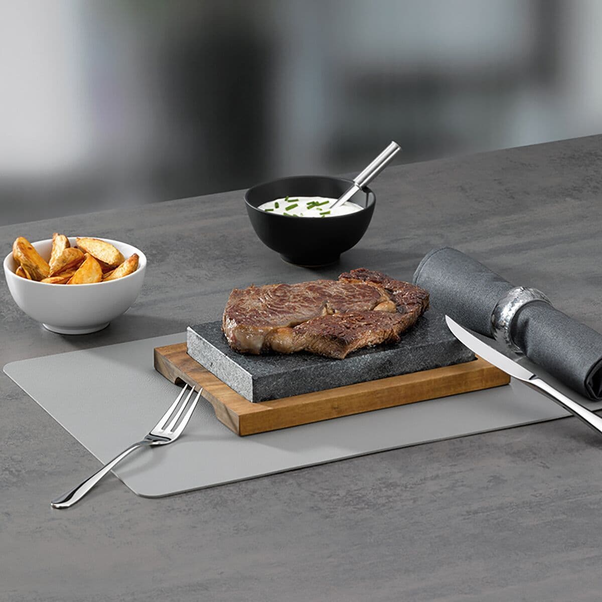 KELA Комплект гранитен камък за печене и сервиране с дървена подложка “Country“