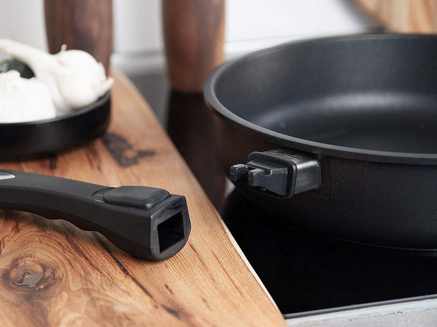 AMT Gastroguss Тиган дълбок индукционен Ø 24 см, височина 7 см, с мобилна дръжка