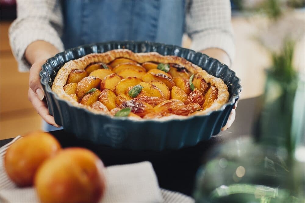 EMILE HENRY Керамична форма за тарт Ø 28 см „DEEP FLAN DISH“- цвят тъмнозелен