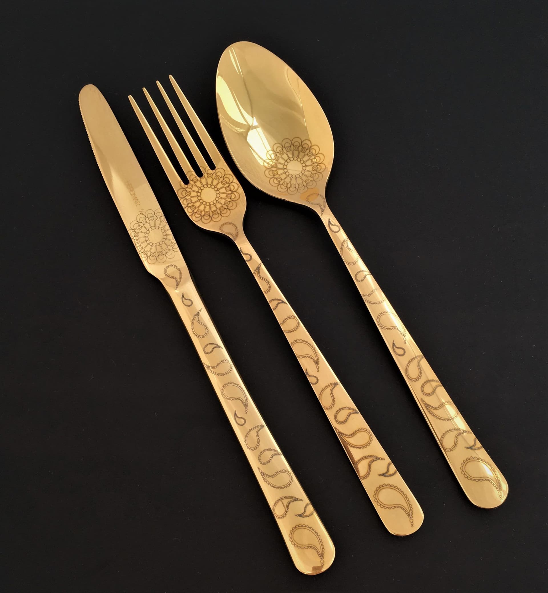 HERDMAR Комплект прибори за хранене “OSLO № 5″ – 36 части – позлатени, гравирани