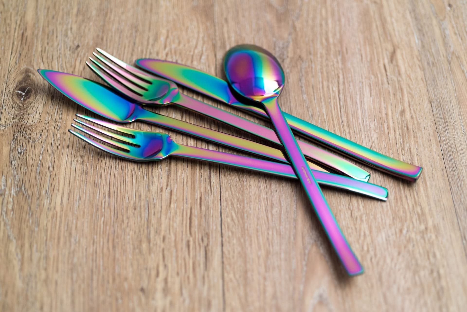 HERDMAR Комплект прибори за хранене “SPIGA“- 36 части – Rainbow / дъга / – PVD покритие