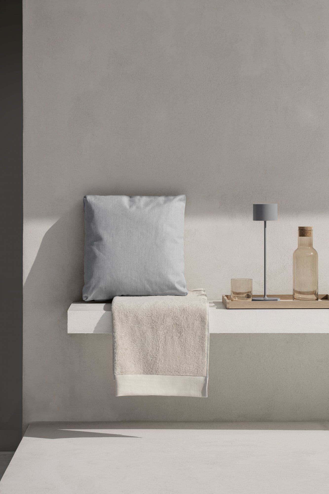 BLOMUS Възглавница за градински мебели STAY, 45 х 45 см – цвят Cloud