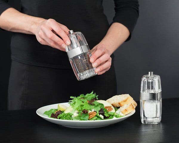 COLE & MASON Мелничка за черен пипер + солница “SEVILLE“ – 14 см.