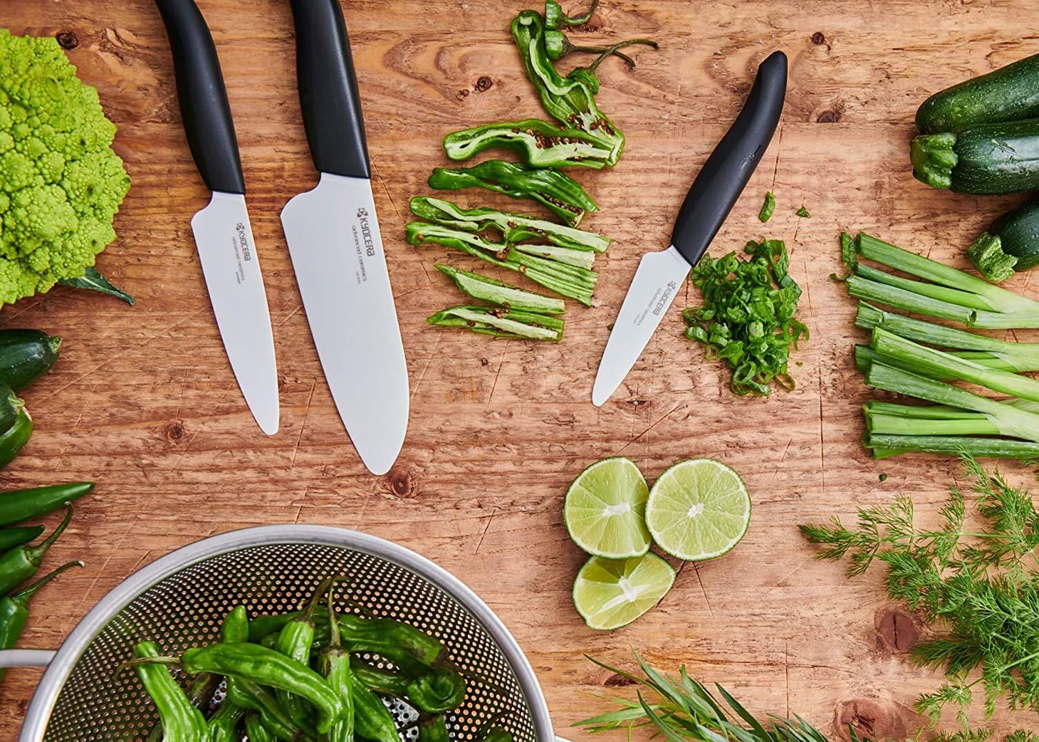 KYOCERA Керамичен нож серия „GEN“ – 11,5 см – черен