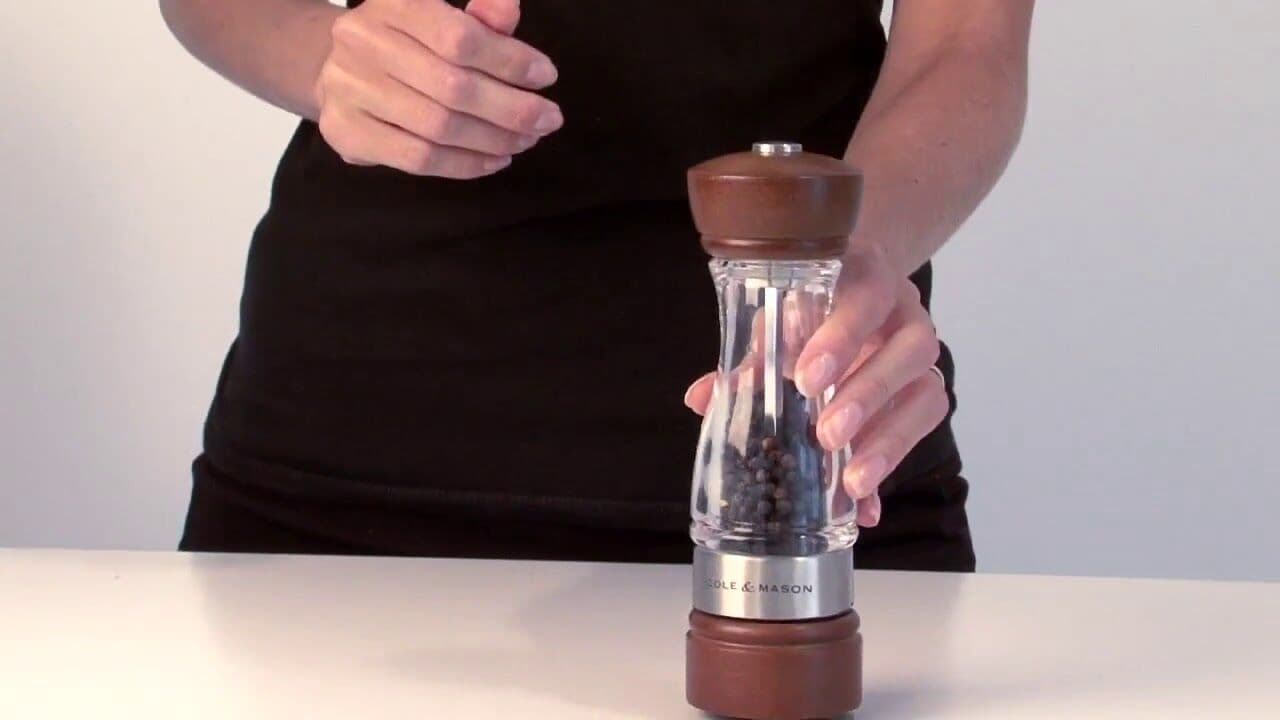 COLE & MASON Мелничка за пипер “KESWICK“ – 18 см. – с механизъм за прецизност