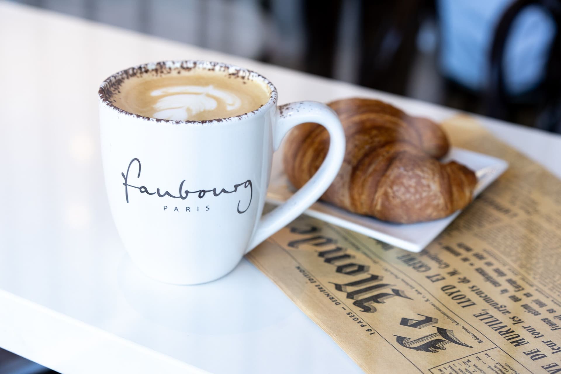 FAUBOURG