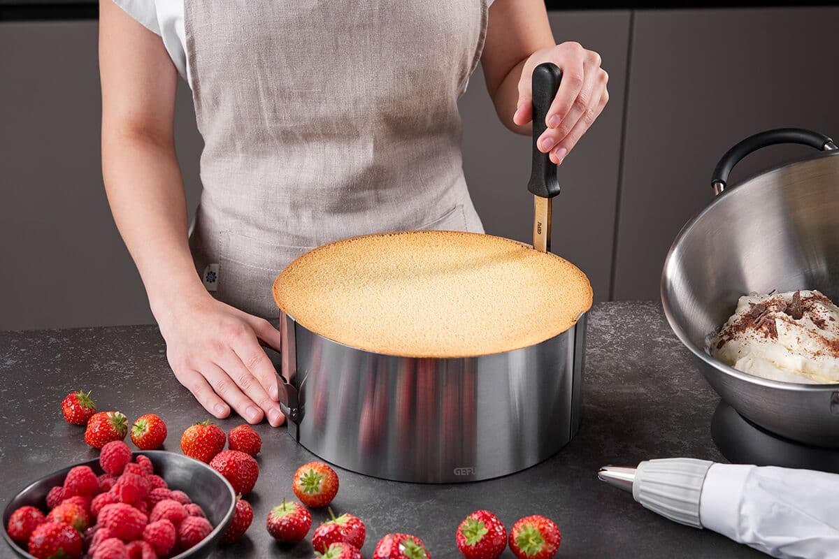 GEFU Нож за отделяне на торти и сладкиши “TONDO“