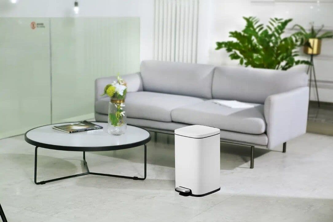 EKO Кош за отпадъци с педал “STELLA“ – 12л. – бял