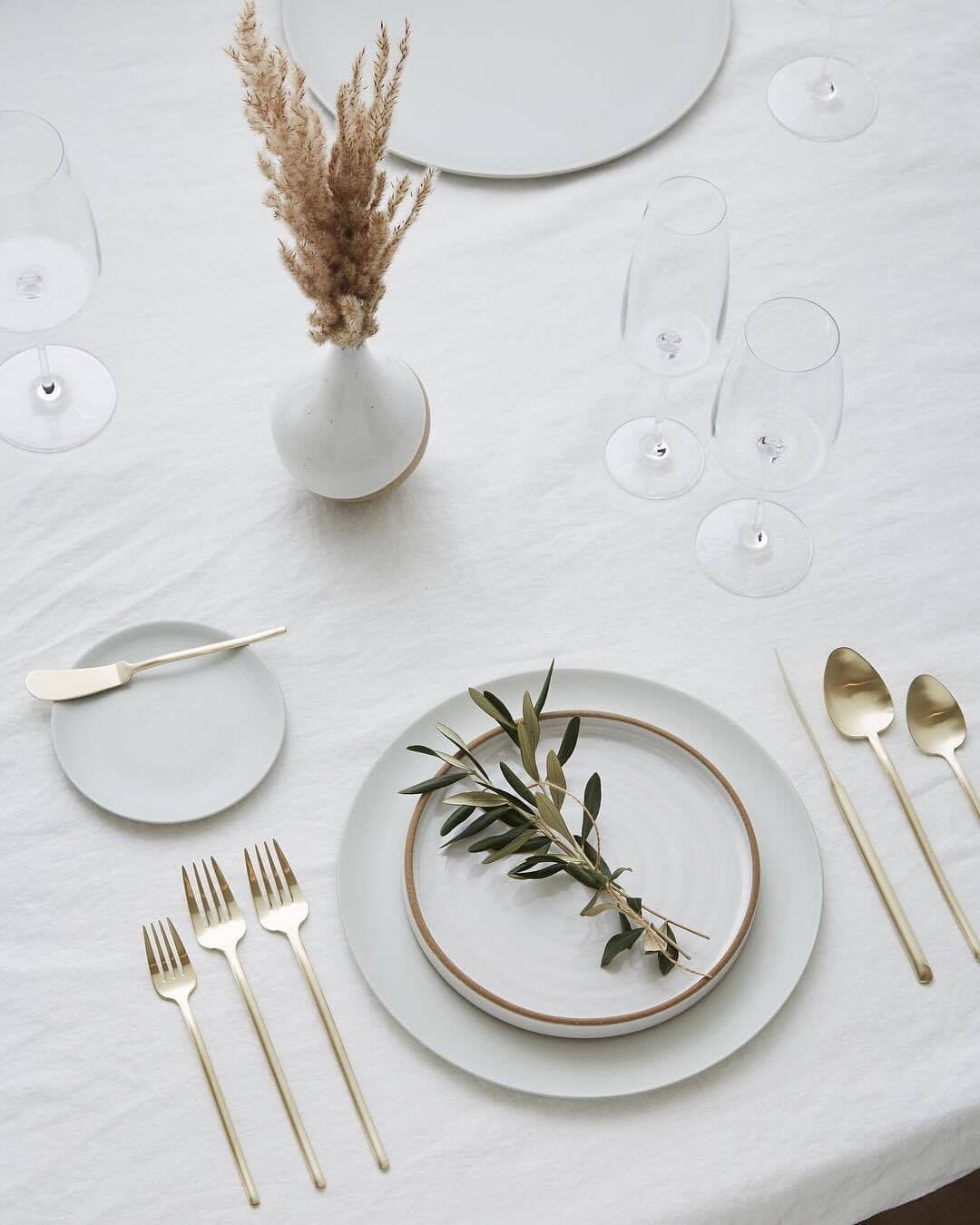 HERDMAR Прибори за хранене “STICK“- 24 части – позлатени мат