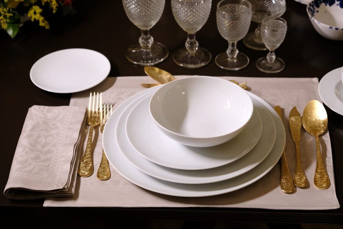 HERDMAR Прибори за хранене “SANTAMARTA“- 24 части – позлатени мат