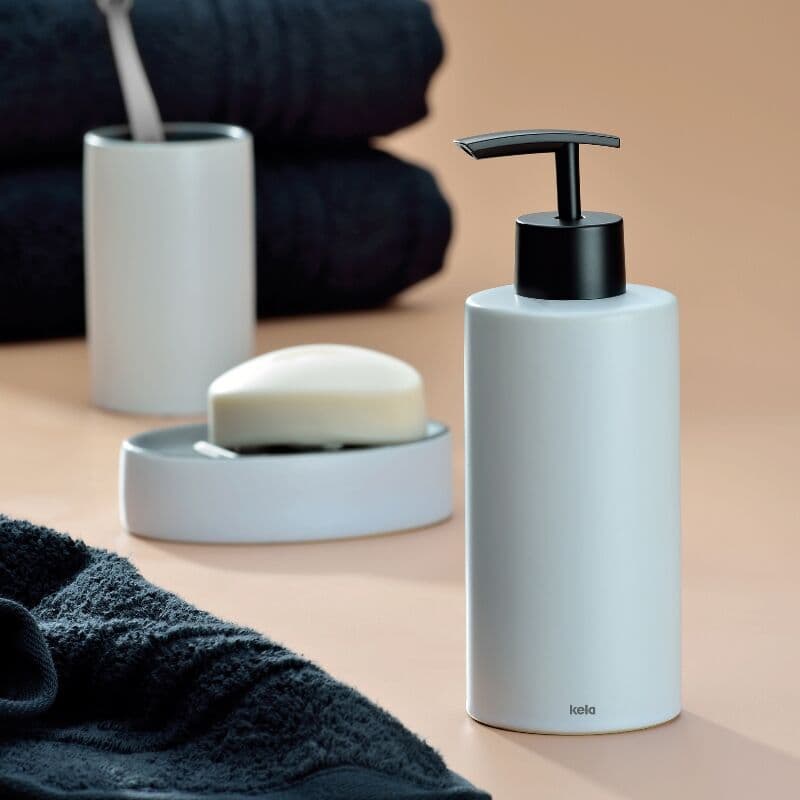 KELA Поставка/Чаша за четки за зъби “Matsi“ – черна