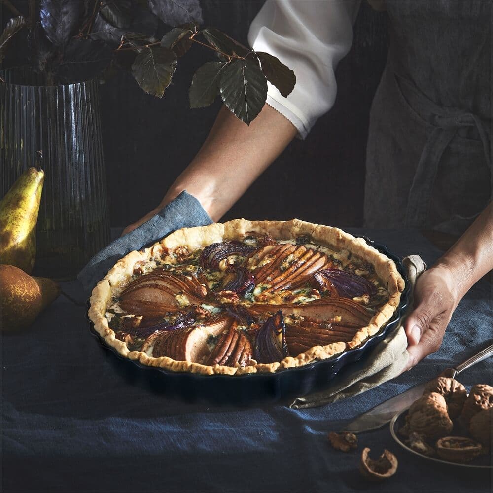 EMILE HENRY Керамична форма за тарт Ø 29,5 см „TART DISH“- цвят зелен кедър