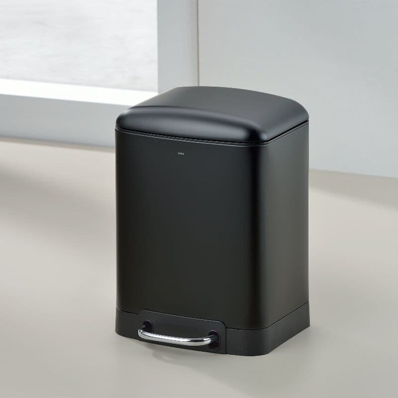 KELA Кош за отпадъци с педал “Davino“ – черен – 6 л.