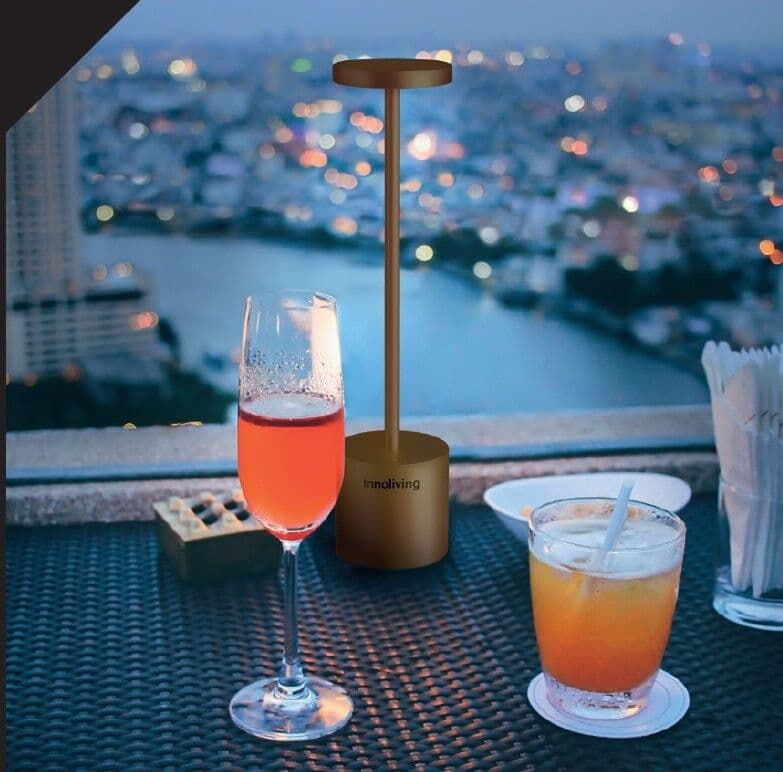 INNOLIVING Настолна LED лампа с акумулаторна батерия – цвят кортен (ръжда)