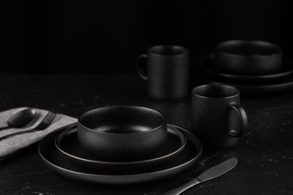 MAKU Чаши Robuste 2 бр. 330 мл. – черен мат с повърхност стил чугун