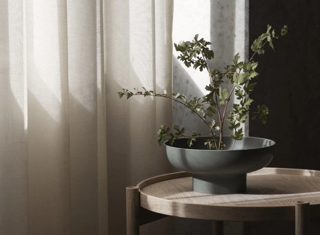 BLOMUS Ваза икебана MIYABI, ниска – цвят сиво-зелен (Agave Green)