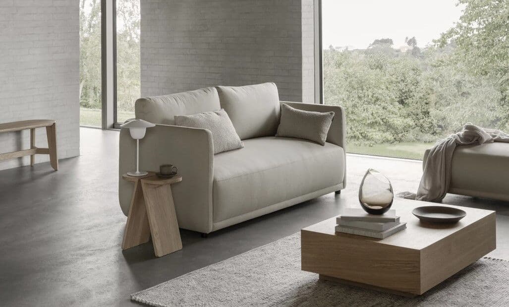 BLOMUS Стъклена ваза DROP, Ø19 см – цвят опушено сиво (Smoke)