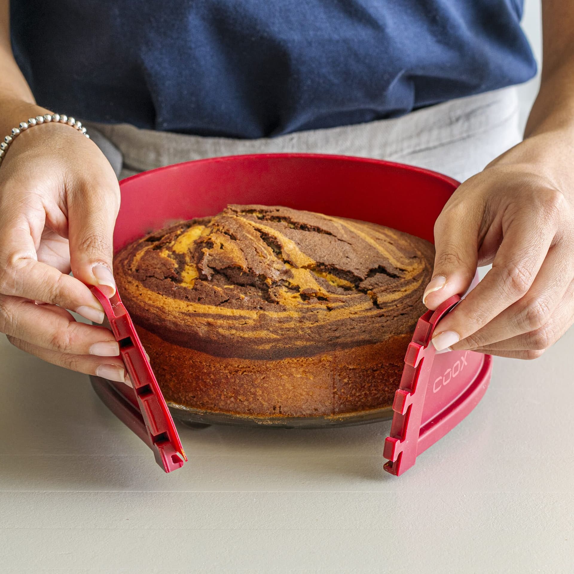 COOX Силиконова форма със стъклена основа Ø 18 – червена