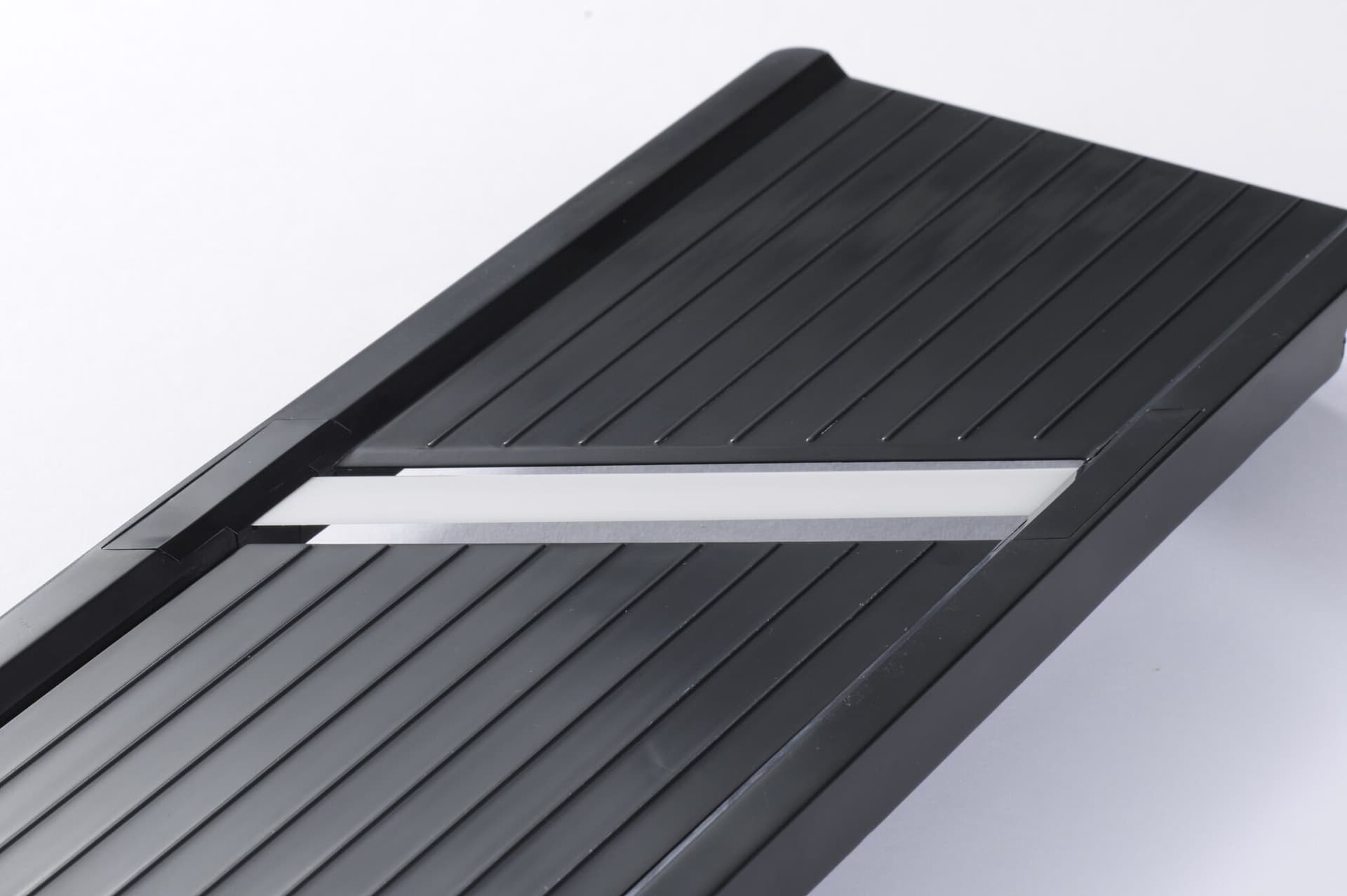 KYOCERA Широко ренде с регулиране и предпазна шапка – черно