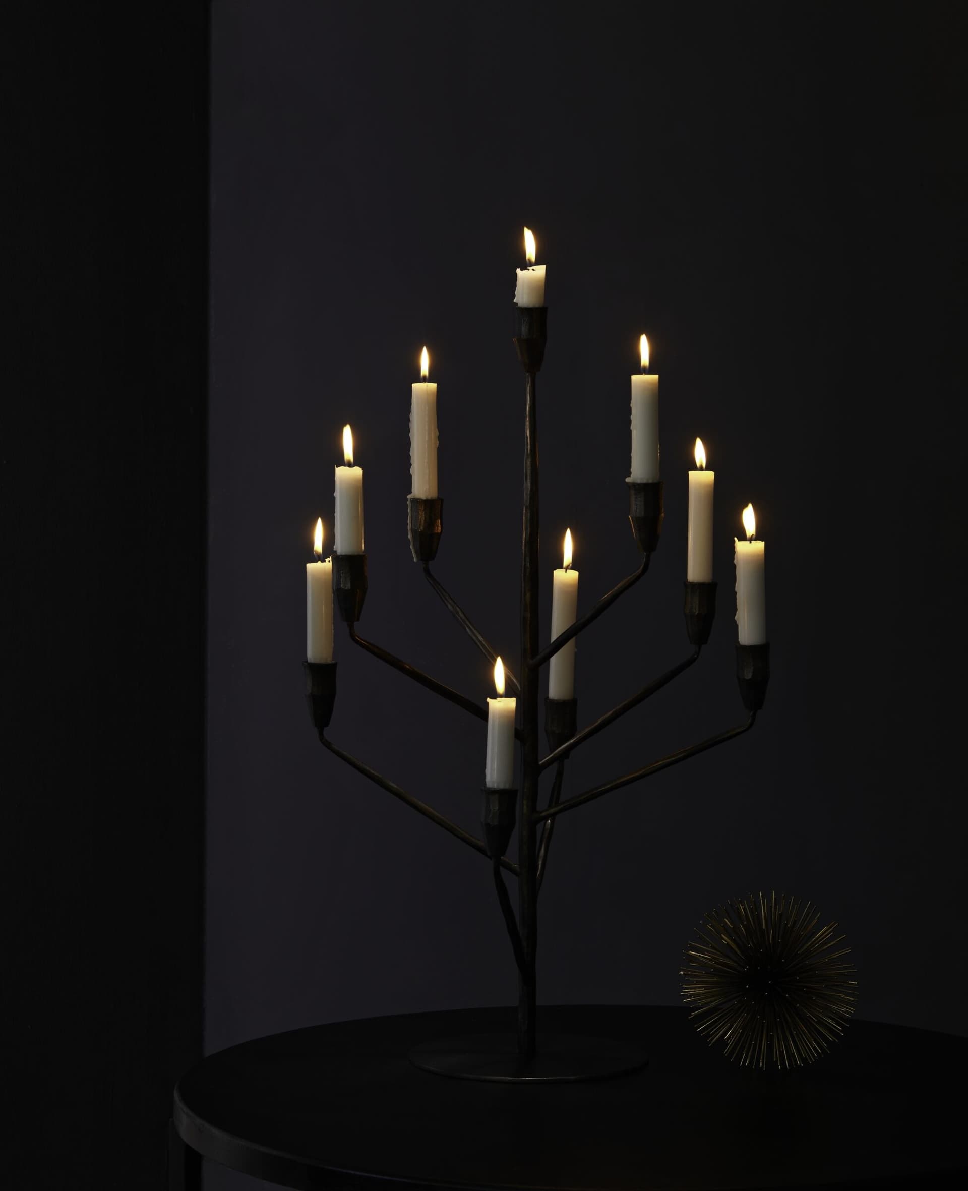 PHILIPPI Свещник за 9 свещи “SERRA“