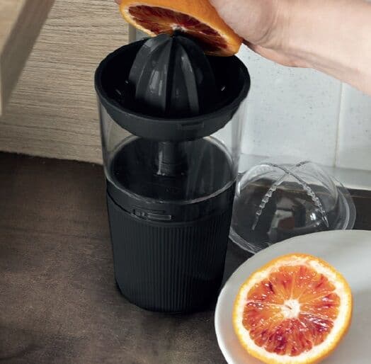 INNOLIVING Акумулаторна цитрус преса