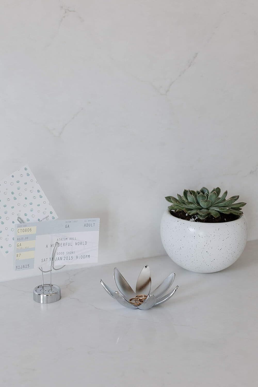 UMBRA Поставка за пръстени “MAGNOLIA“ – цвят хром