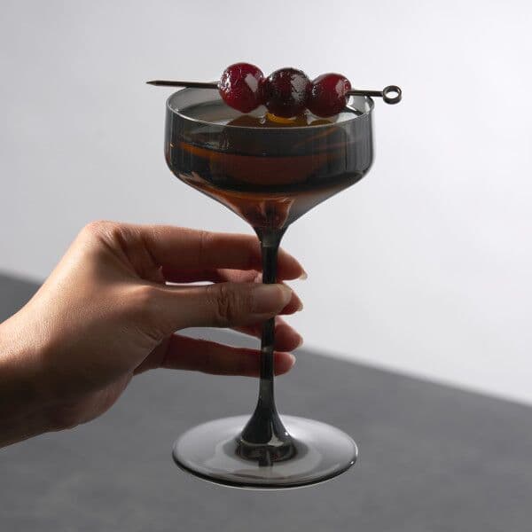 VISKI Кристални чаши за коктейли купе “Nouveau“ 2 бр. – цвят опушено сиво – 192 мл.